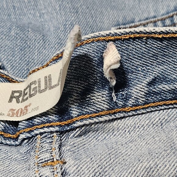 Levis 505 Regular Fit Jeans Mens Size 30 X 32 Straight Mid Rise Light Wash Denim - Picture 5 of 6